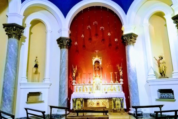 BASILICA, 3 (2)