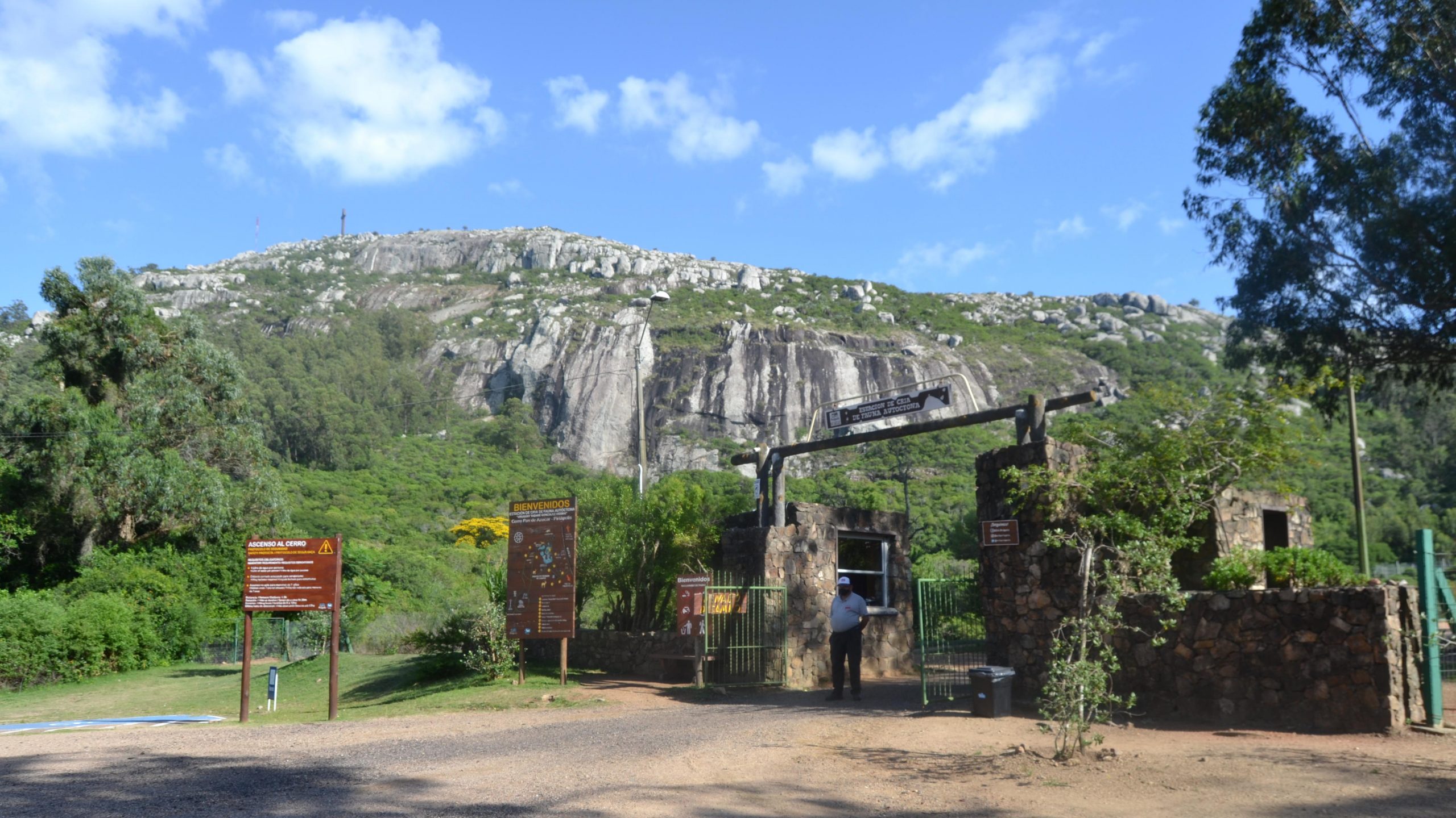 Reserva de Fauna y Parque Cerro Pan de Azucar